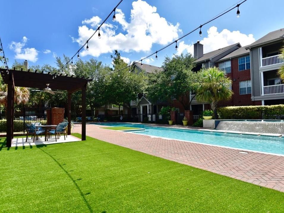 Lavish Apartment Near Houston Medical Centre Экстерьер фото