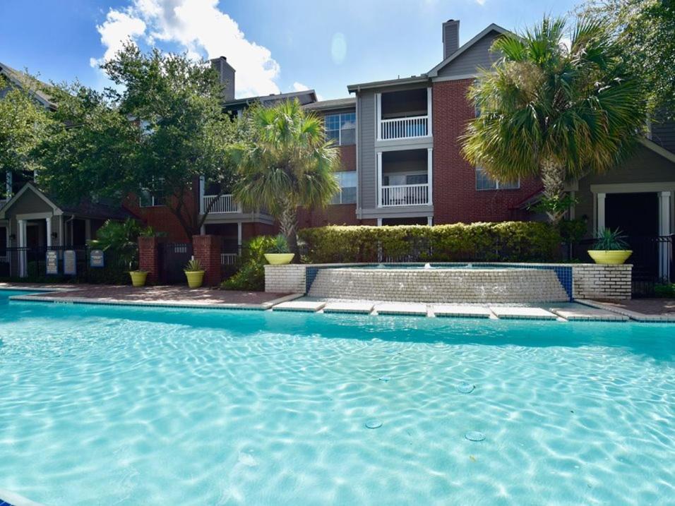 Lavish Apartment Near Houston Medical Centre Экстерьер фото
