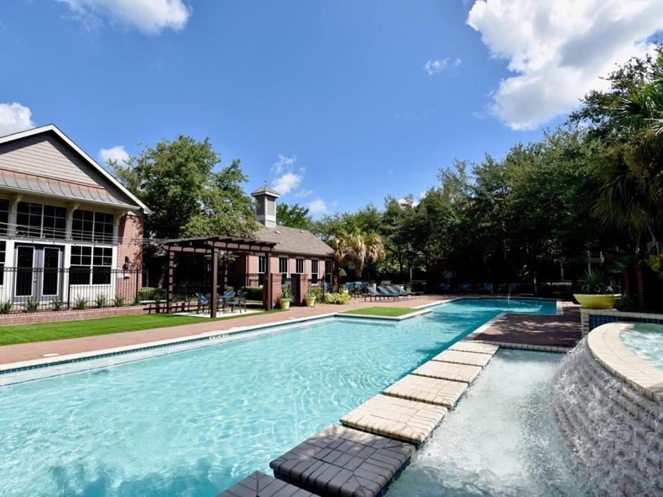 Lavish Apartment Near Houston Medical Centre Экстерьер фото